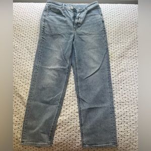 American Eagle straight leg jean